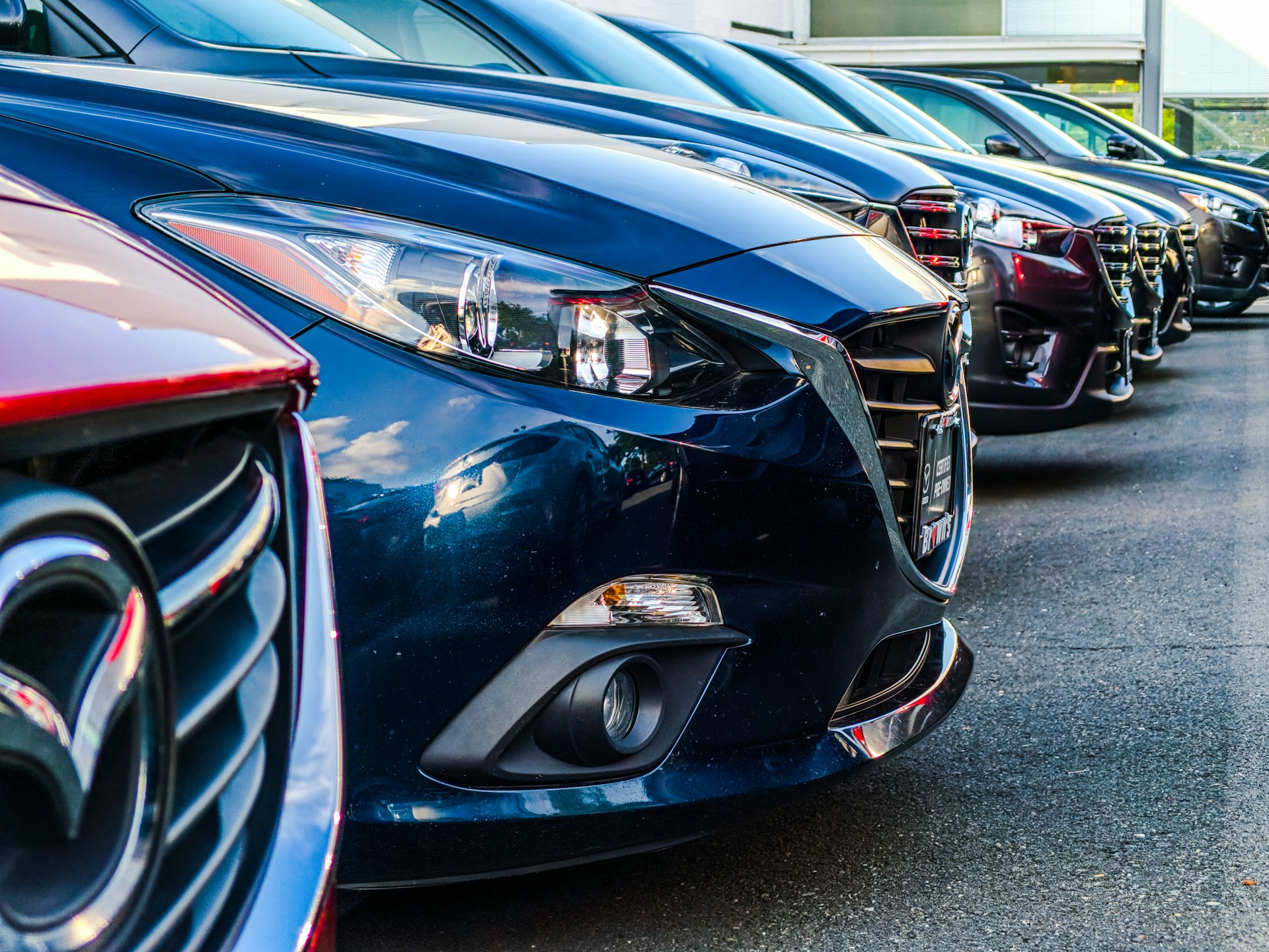 7 Common Car Scams